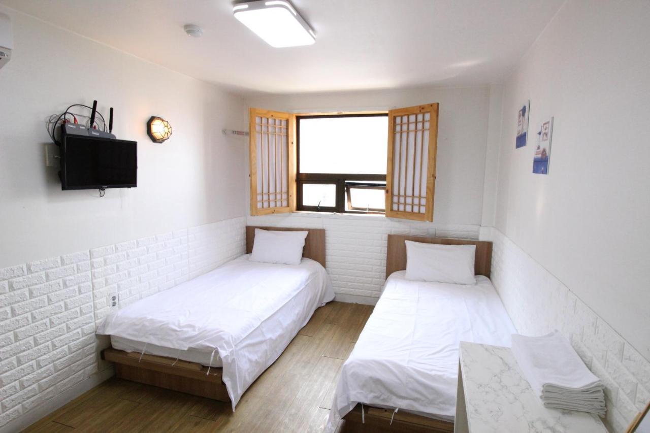 Hotel Golden Park Myeongdong Seúl Exterior foto